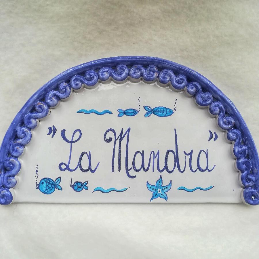 La Mandra, Cottage Tra Gli Ulivi Vico Equense Bagian luar foto
